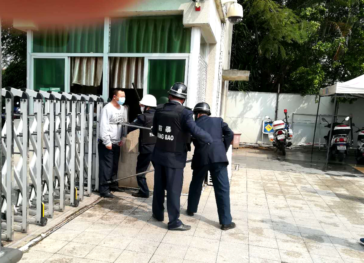 1221798287.jpg 1221798287.jpg