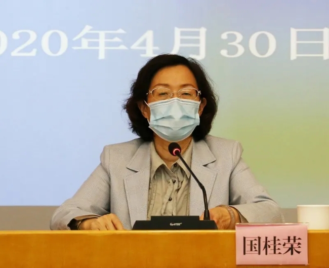 753959039.jpg 753959039.jpg