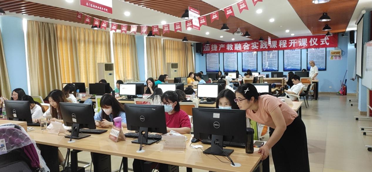 d8e8dc062a9b95066e43abb37941425